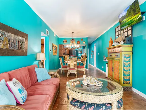 401 W Lincoln ST #A208, New Braunfels, TX 78130