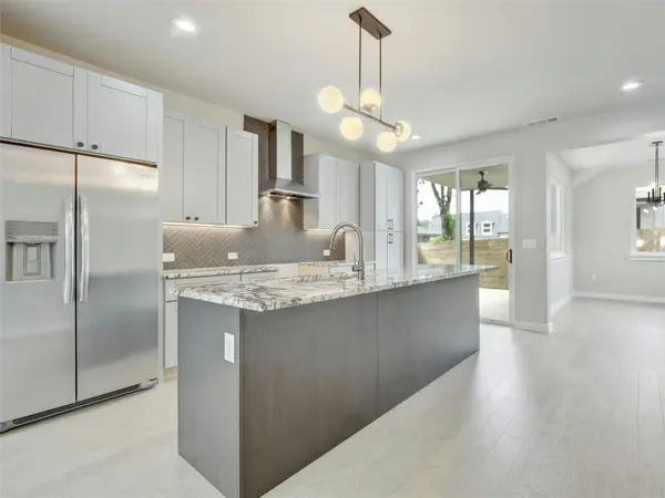 313 Blackson Ave #A, Austin, TX 78752