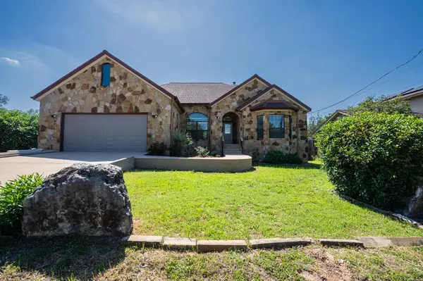 2102 Crazyhorse PASS, Austin, TX 78734