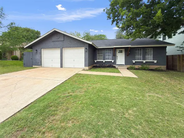800 Huntingdon PL,  Austin,  TX 78745