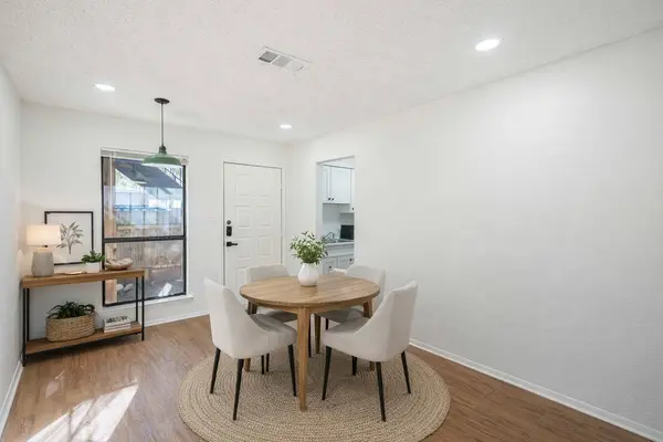 4701 Red River ST #102, Austin, TX 78751