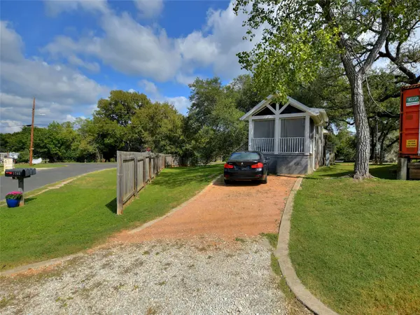 1605 Lancer LN, Austin, TX 78733