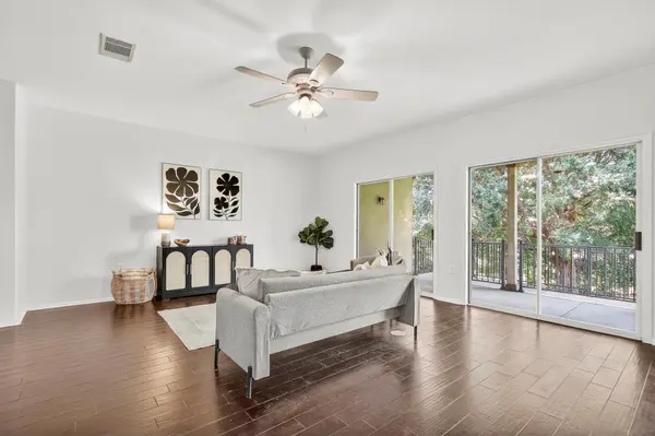 213 Mustang Island TRL, Georgetown, TX 78633