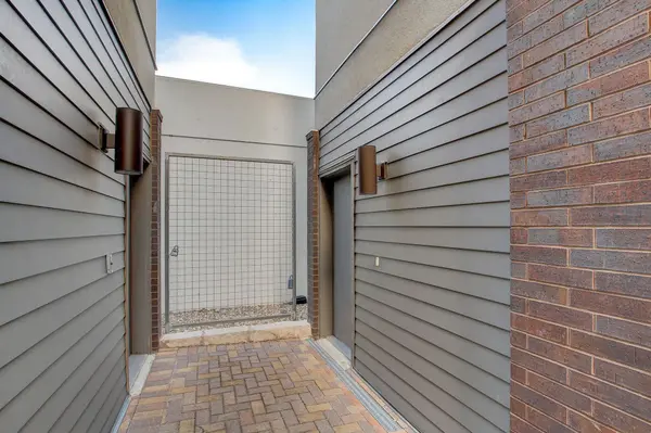 1702 S Lamar BLVD #11, Austin, TX 78704