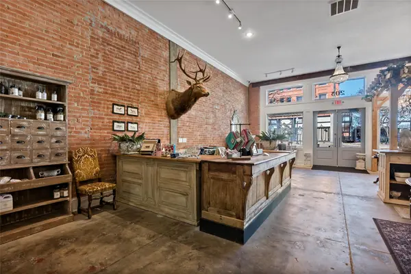 205 S Main ST, Bryan, TX 77803