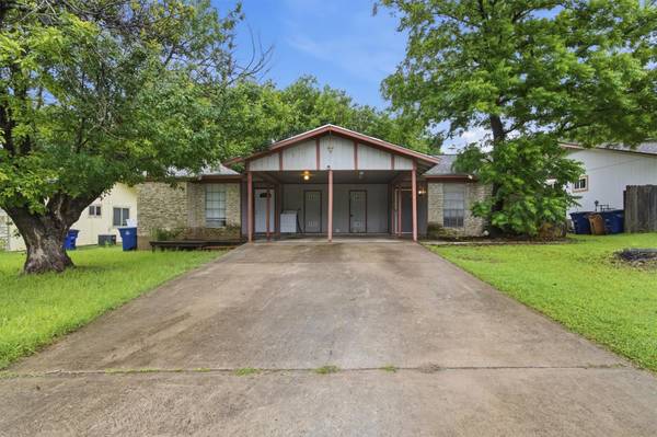 6305 Emerald Forest DR #B, Austin, TX 78745