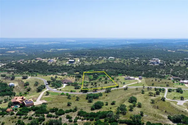284 Cedar Mountain DR, Spicewood, TX 78654