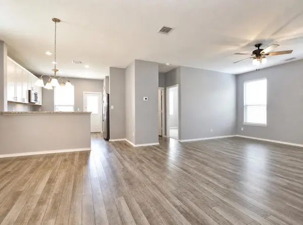 340 Harper LN, Georgetown, TX 78626