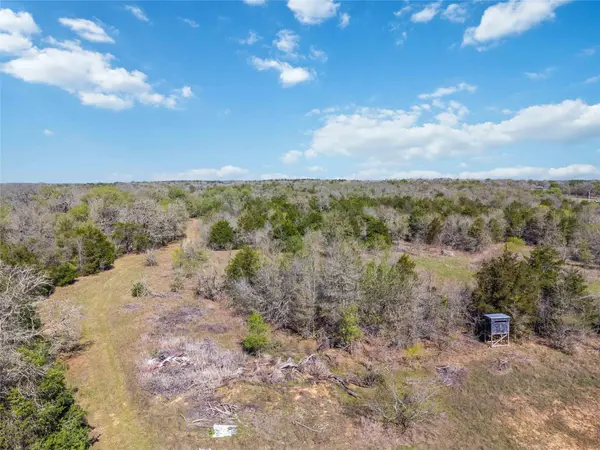 0000 Sandy Creek RD, Red Rock, TX 78662