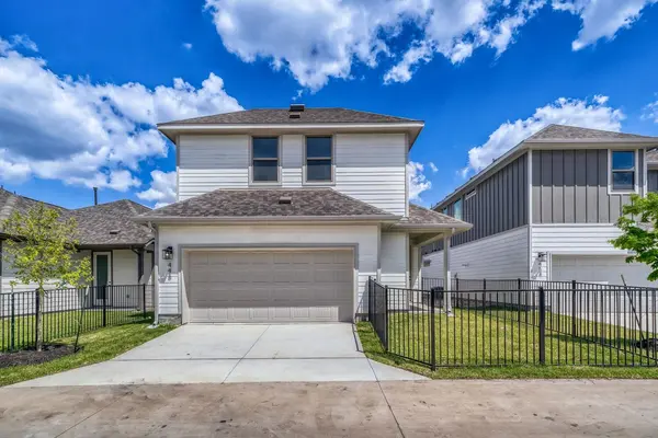 448 Burlington DR, Buda, TX 78610
