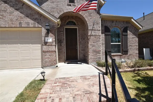 221 Joseph DR, Buda, TX 78610