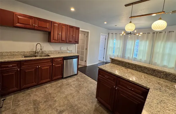 1402 Mardell ST, San Antonio, TX 78201