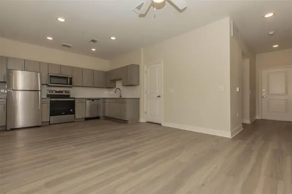 1201 W Whitestone Blvd BLVD #K-203, Cedar Park, TX 78613