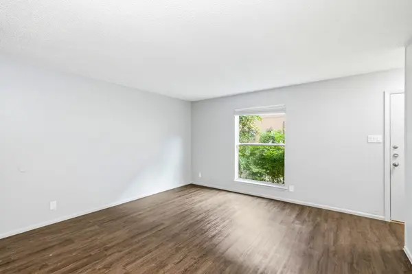 2319 Greenfield PKWY #105, Austin, TX 78741