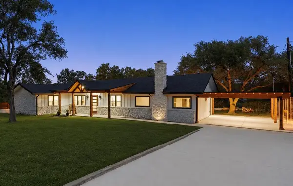 20100 Siesta Shores DR, Spicewood, TX 78669