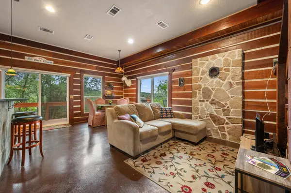 28537 Paradise Manor DR, Marble Falls, TX 78654