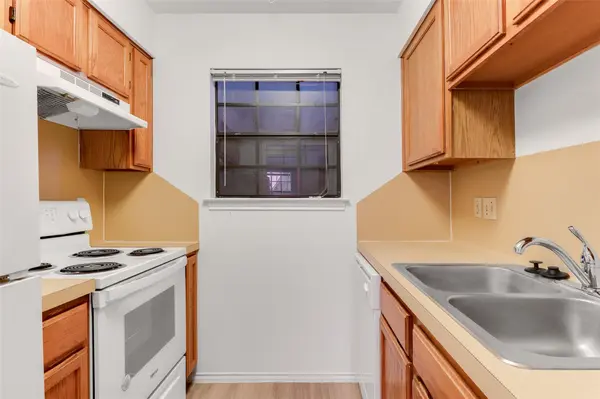 1903 E 20th ST, Austin, TX 78722
