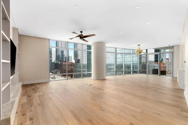 200 Congress Ave #15E, Austin, TX 78701