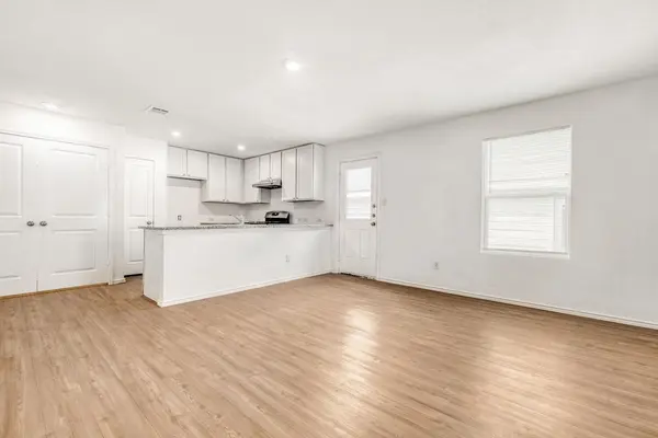 7102 Satellite WAY, San Antonio, TX 78252