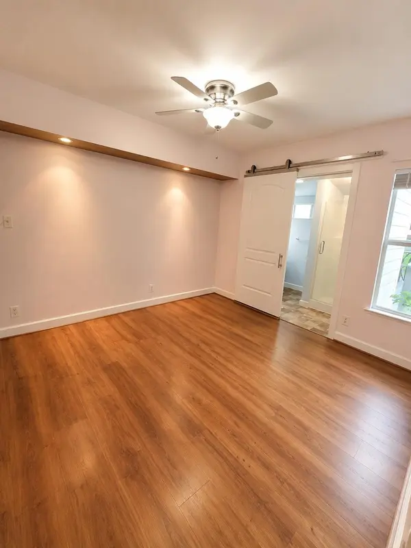 1106 Austin ST, Bastrop, TX 78602