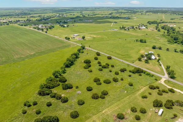 562 County Road 154, Georgetown, TX 78626