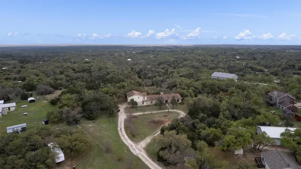 422 Patricia RD, Georgetown, TX 78628