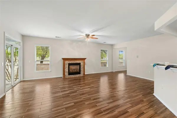104 Honey Creek TRL, Georgetown, TX 78633