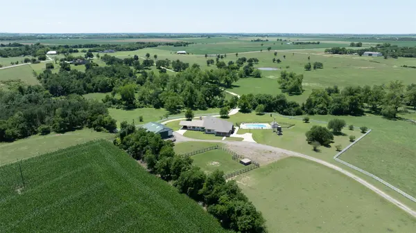 Address not disclosed, Holland, TX 76534