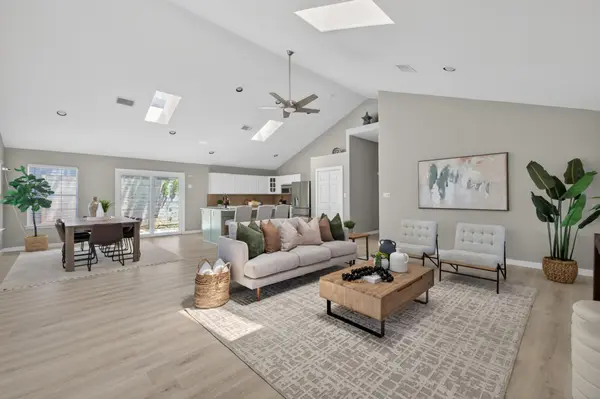411 W Live Oak ST, Austin, TX 78704