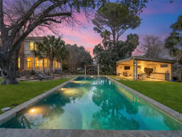 372 Magazine Ave, New Braunfels, TX 78130