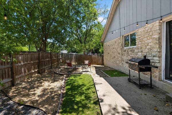 11815 Lochridge DR, Austin, TX 78758