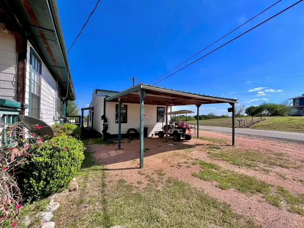 510 Eldorado ST, Tow, TX 78672