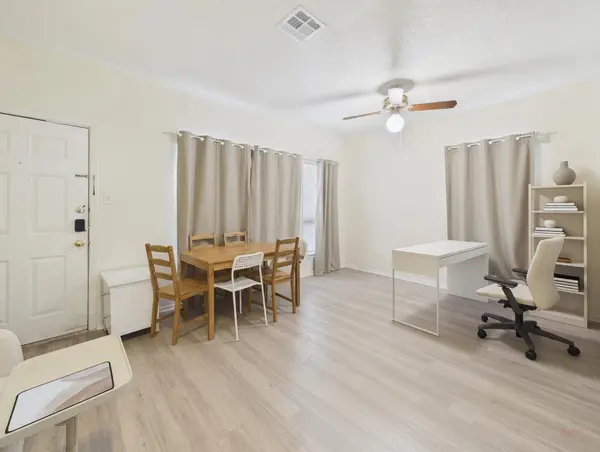 2804 Rio Grande ST #201, Austin, TX 78705