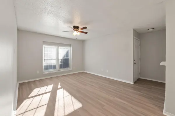 1720 Wooten Park DR #206, Austin, TX 78757