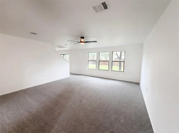 5406 S Hearsey DR, Austin, TX 78744