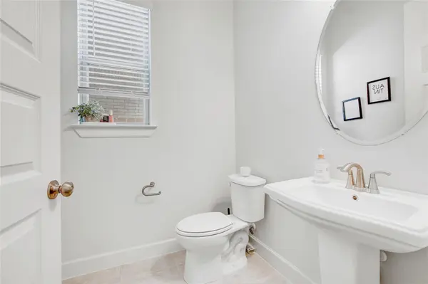 2714 Sebring CIR, Austin, TX 78747