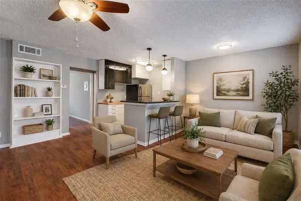 2401 Manor RD #127, Austin, TX 78722