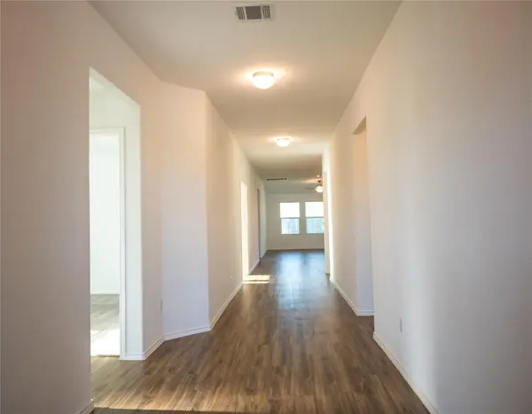 423 Bluejack WAY, Hutto, TX 78634