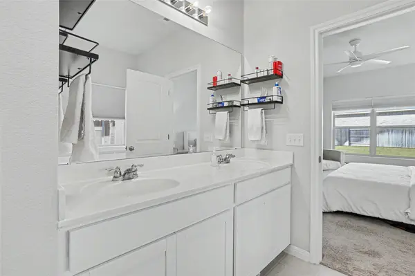 310 Running M ST, Georgetown, TX 78633