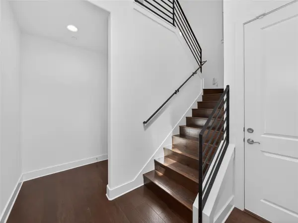 8200 Southwest PKWY #321, Austin, TX 78735