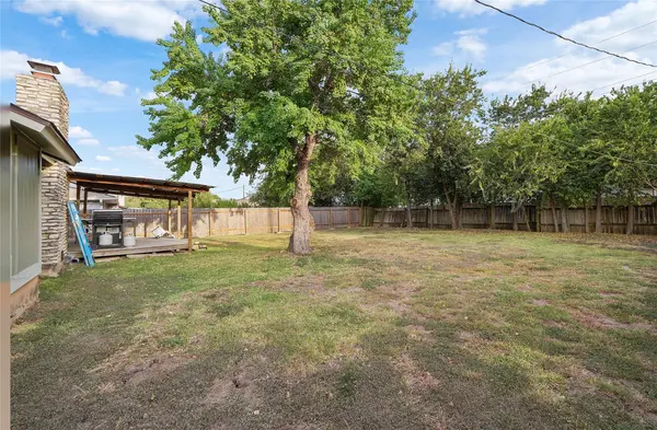 505 E Logan ST, Round Rock, TX 78664