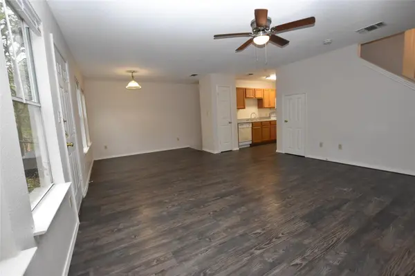 921-923 Sagewood TRL, San Marcos, TX 78666