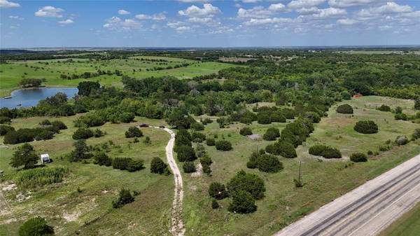 2416 Eddy Gatesville PKWY, Bruceville-eddy, TX 76524