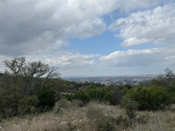 Lot 34 Eagle Feather, Kingsland, TX 78639