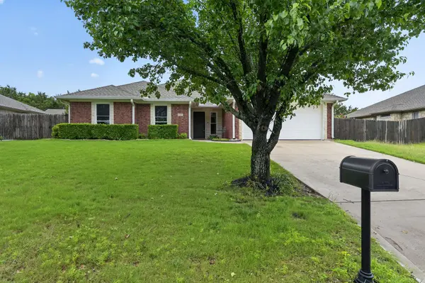 1507 E Johnson ST, Burnet, TX 78611