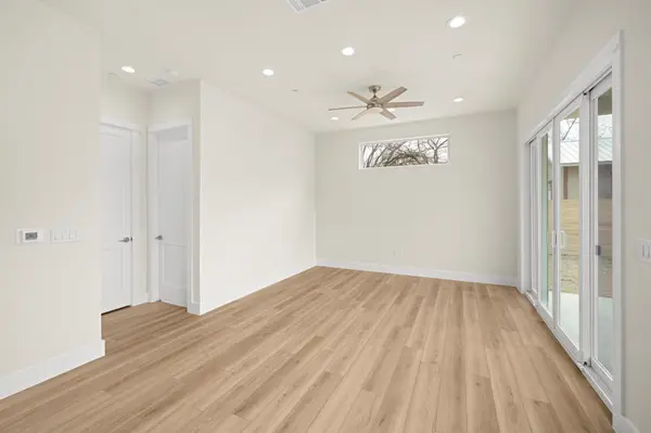 6107 Richardson LN #3, Austin, TX 78741