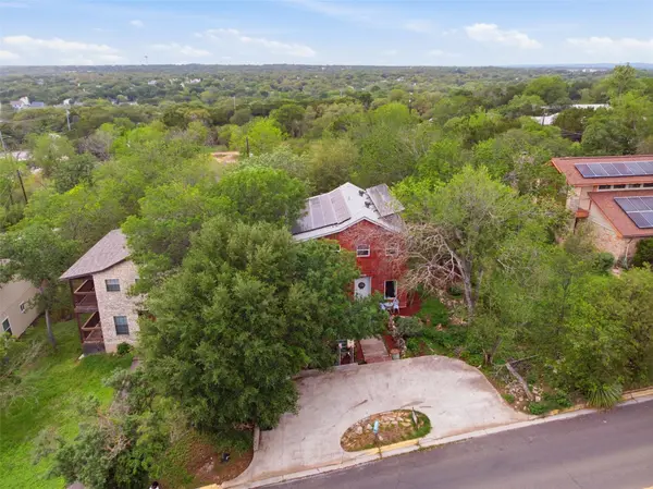 1104 Franklin DR, San Marcos, TX 78666