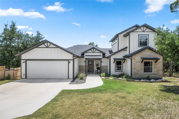 54 Acacia DR, Wimberley, TX 78676