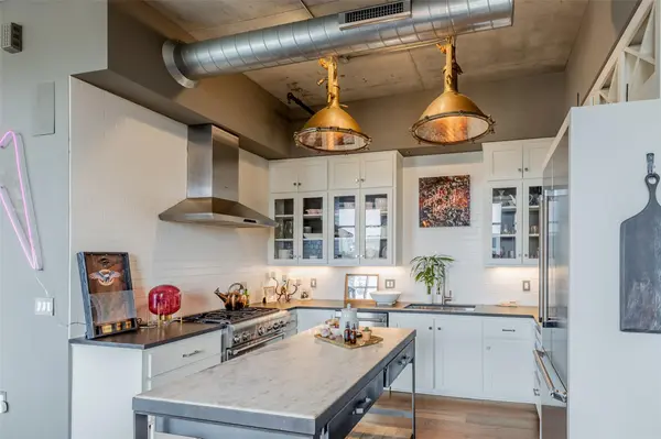 800 W 5th ST #606, Austin, TX 78703