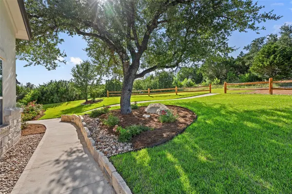 1302 Sparrow LN, Austin, TX 78734